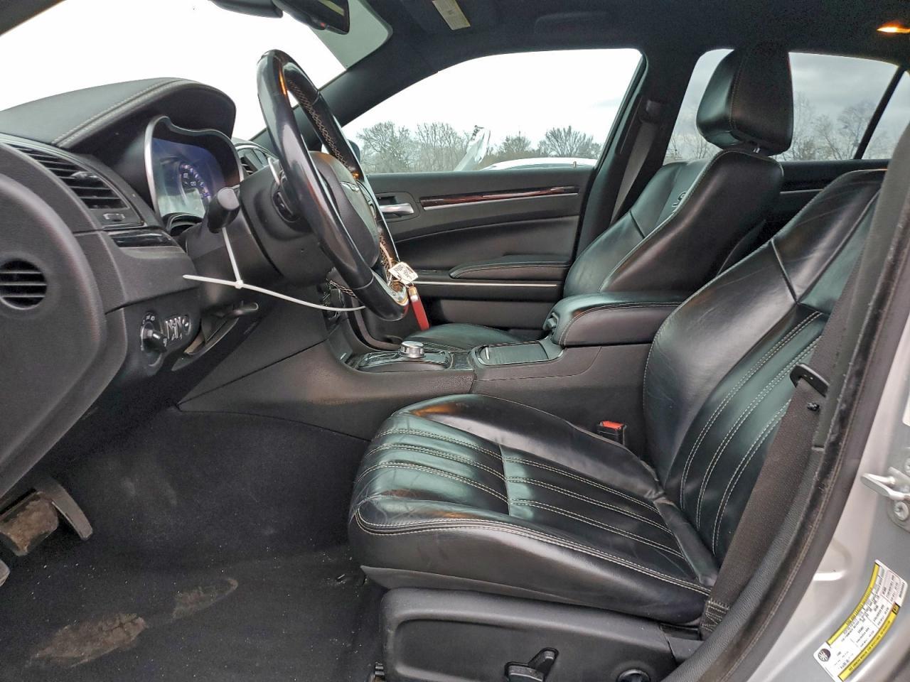 2021 CHRYSLER 300