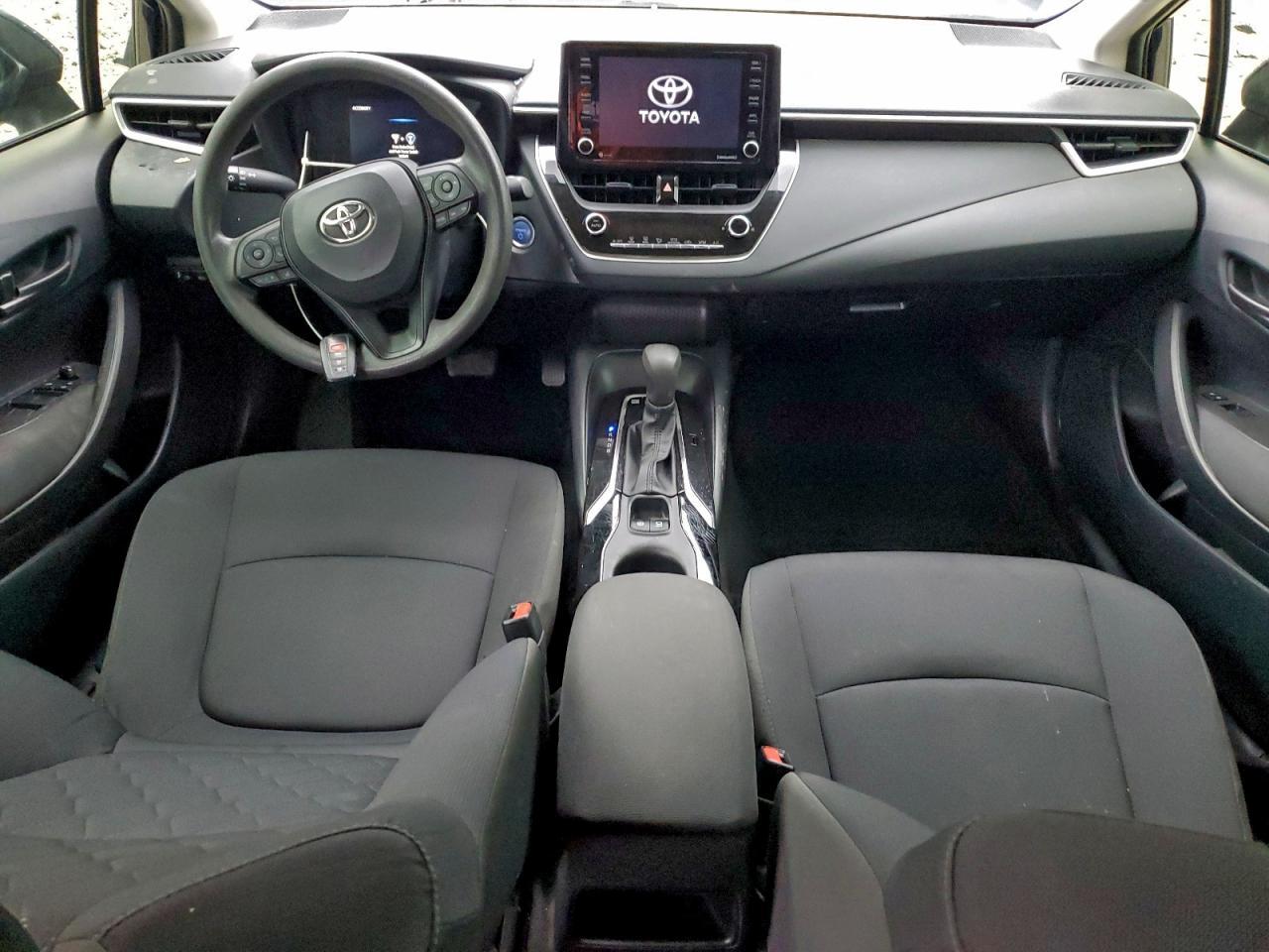 2022 TOYOTA COROLLA