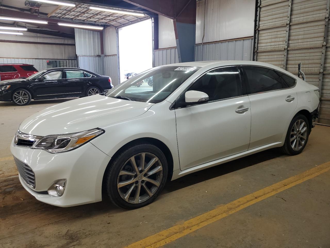 2014 TOYOTA Avalon