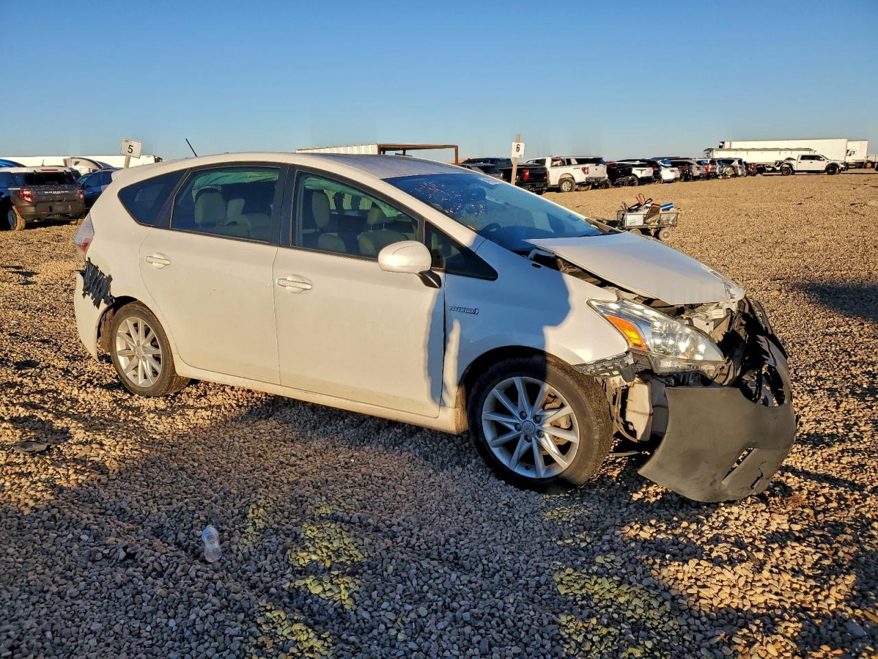 2014 TOYOTA PRIUS V