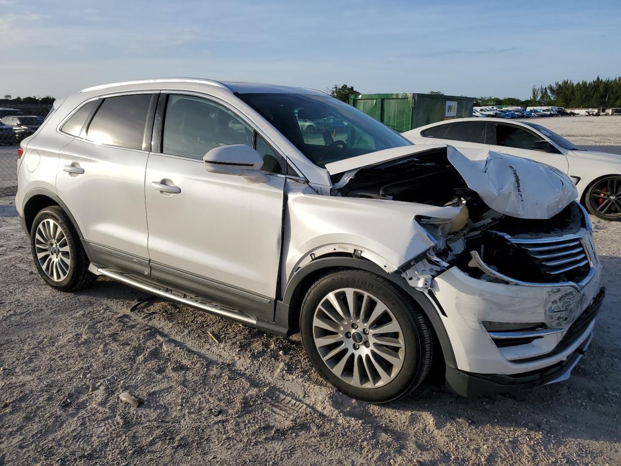 2017 LINCOLN MKC