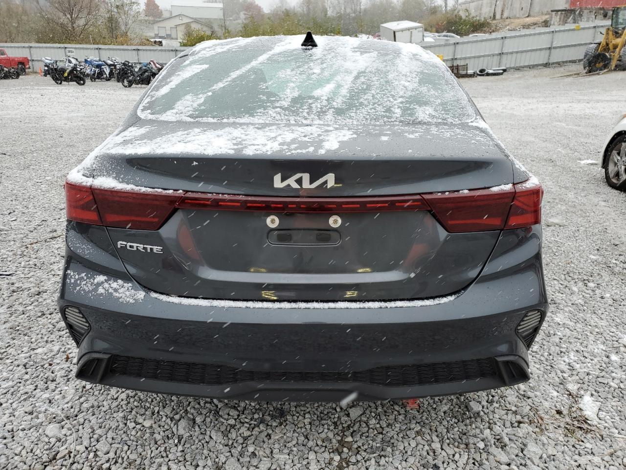 2024 KIA FORTE