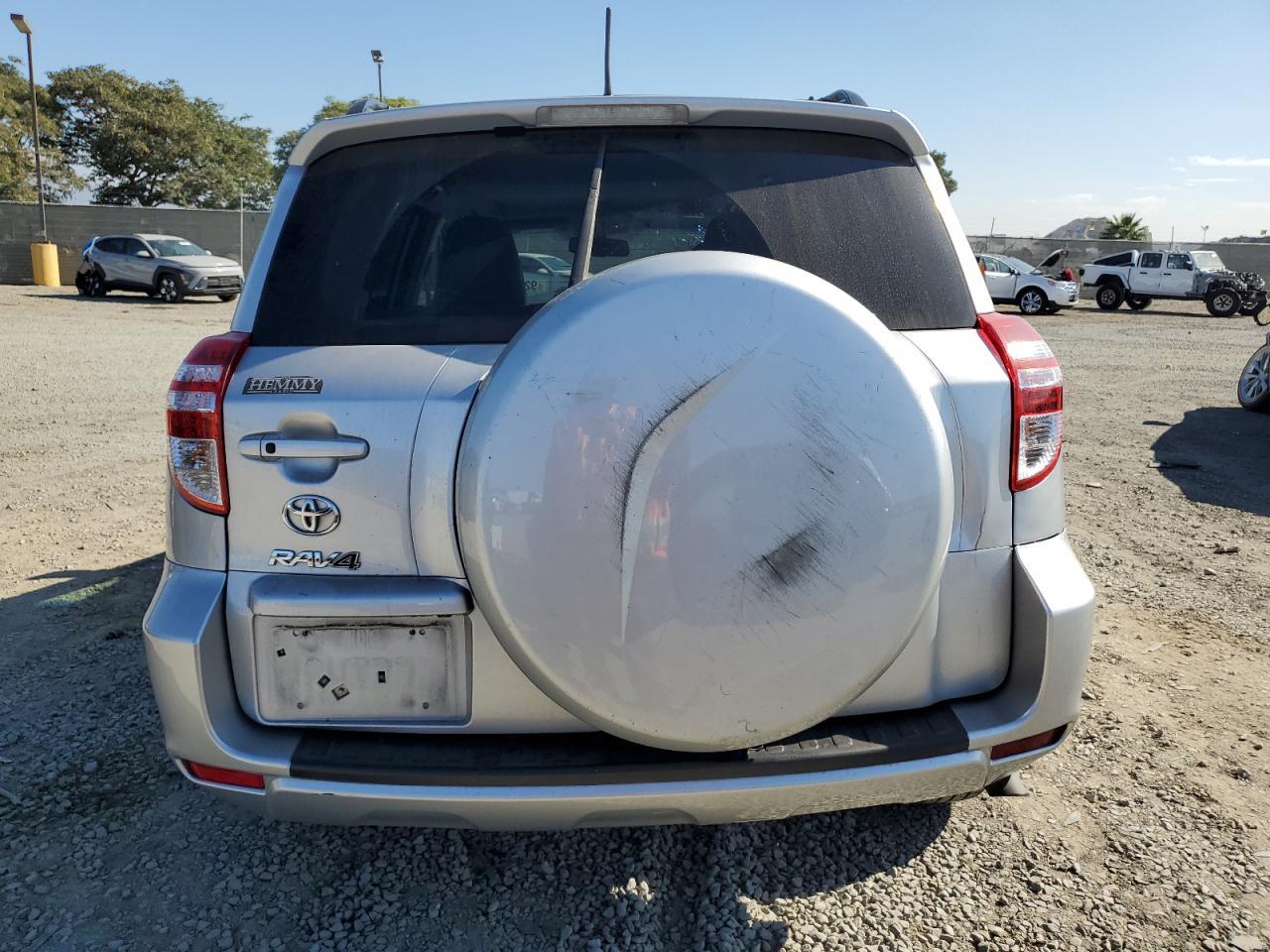 2012 TOYOTA RAV4