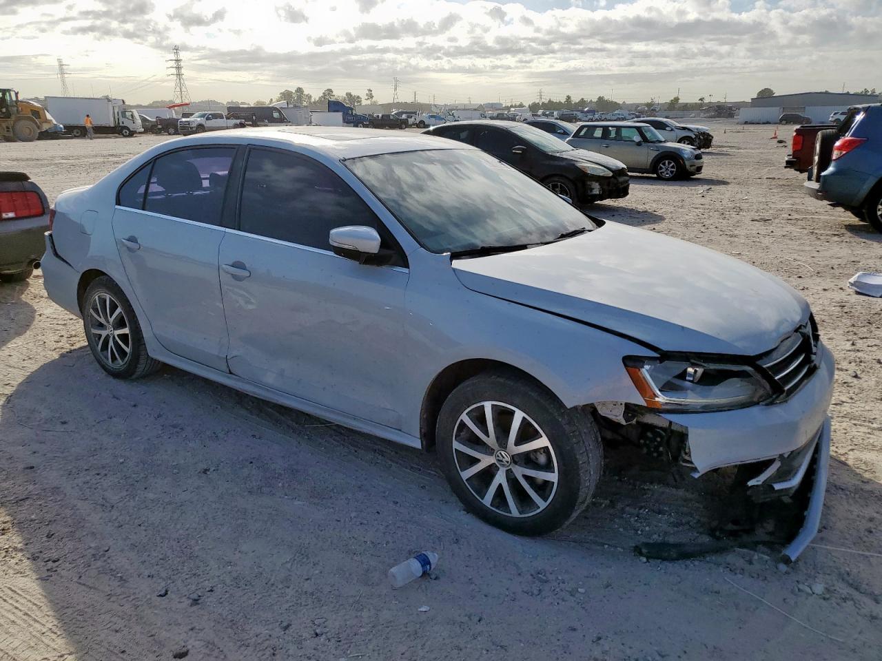 2017 VOLKSWAGEN JETTA