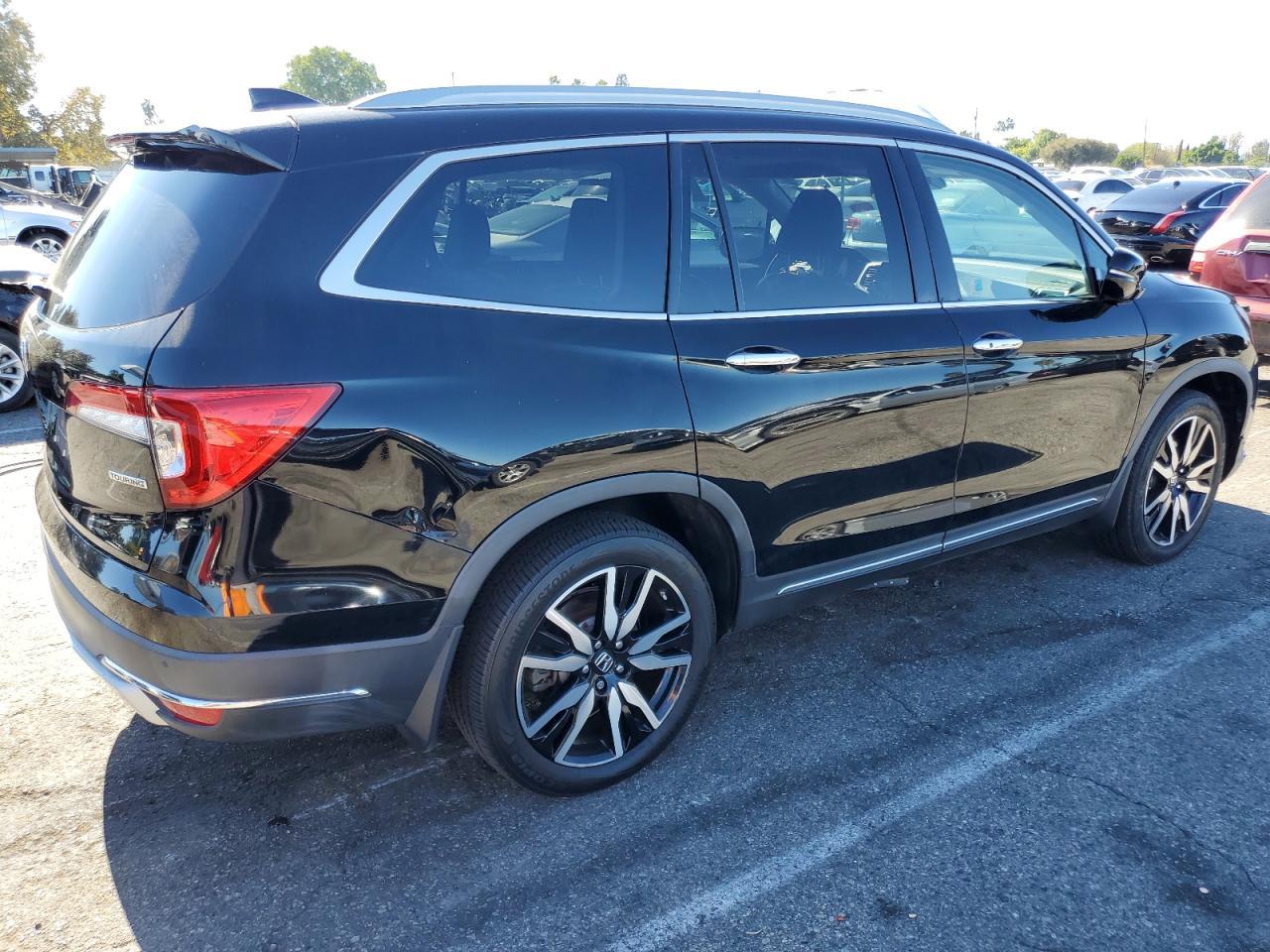 2019 HONDA PILOT