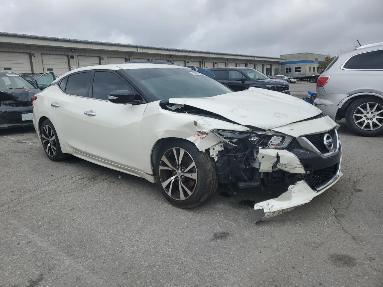 2018 NISSAN Maxima