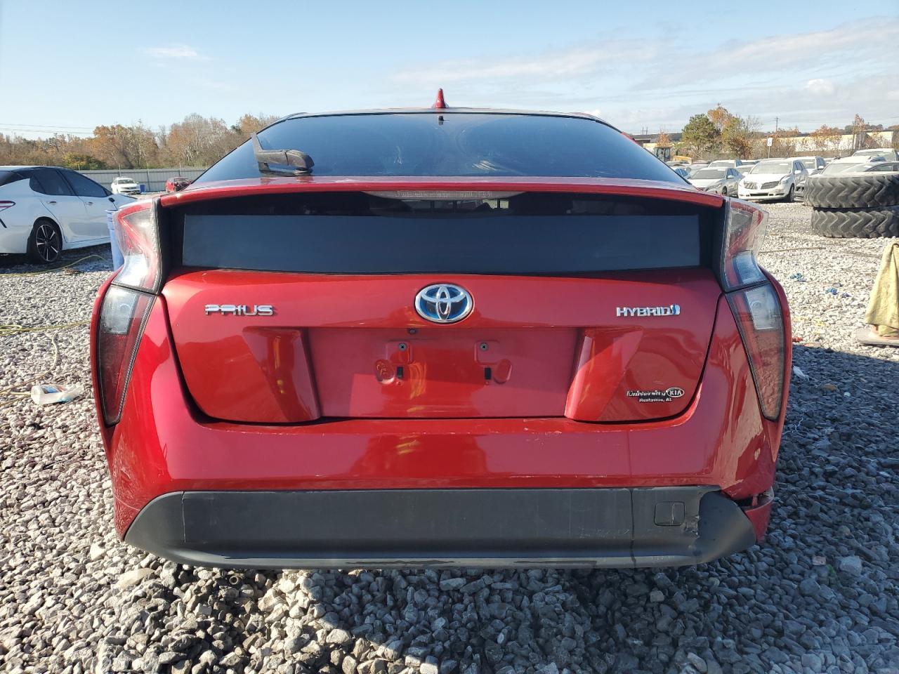 2016 TOYOTA PRIUS