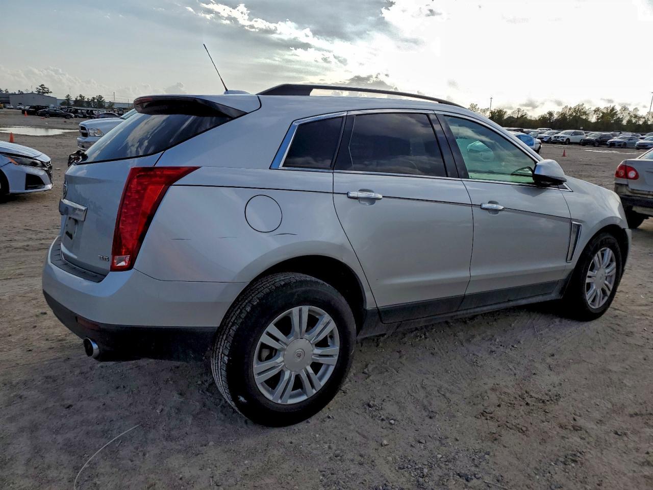 2016 CADILLAC SRX