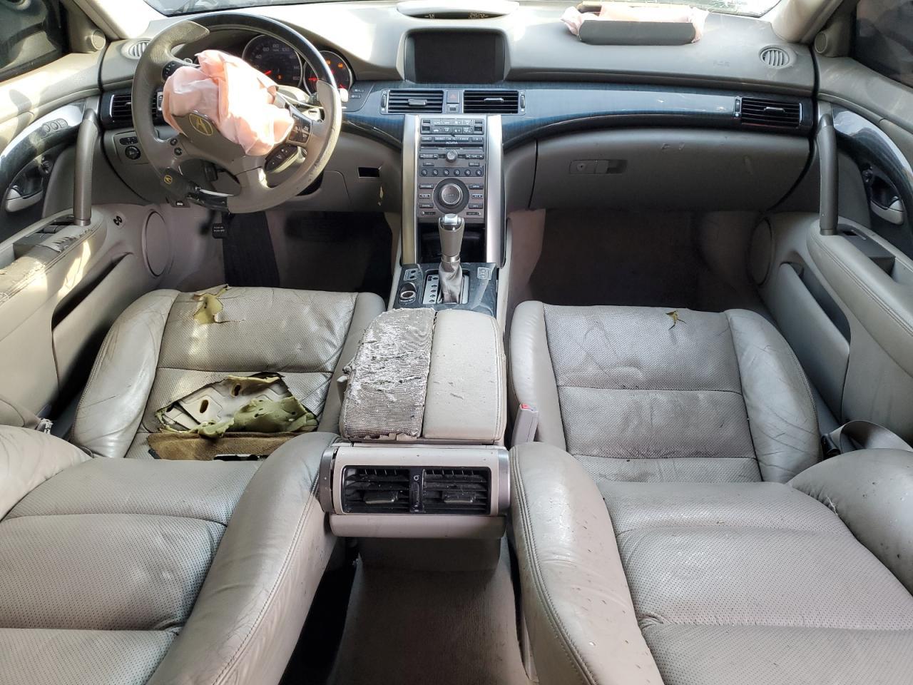 2010 ACURA RL