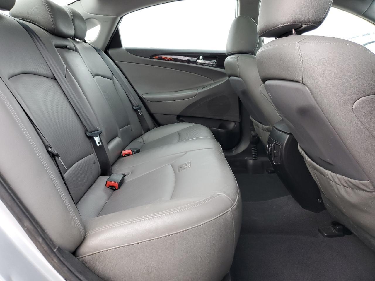 2013 HYUNDAI SONATA