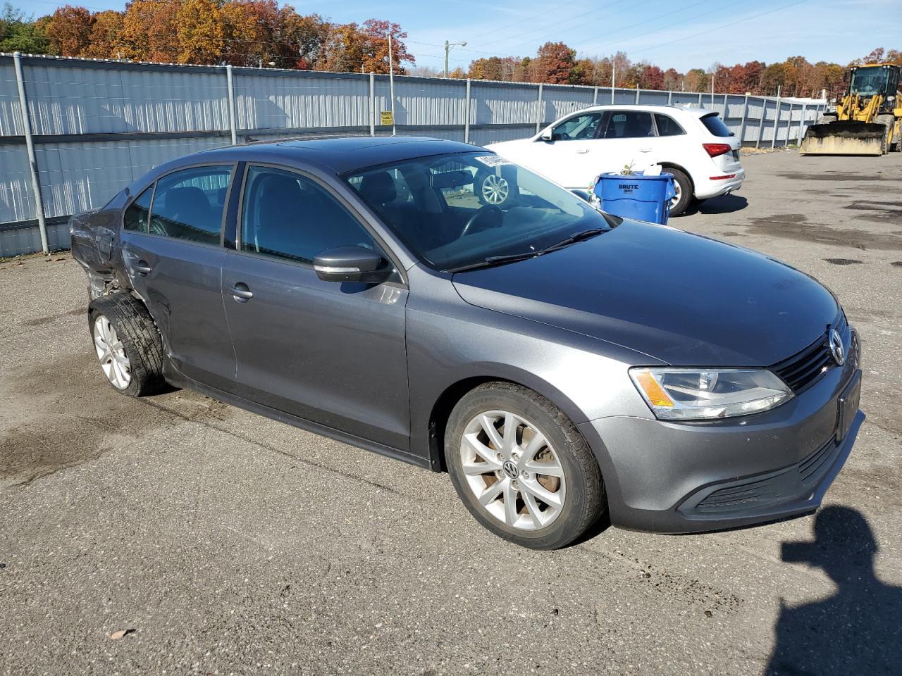 2012 VOLKSWAGEN JETTA