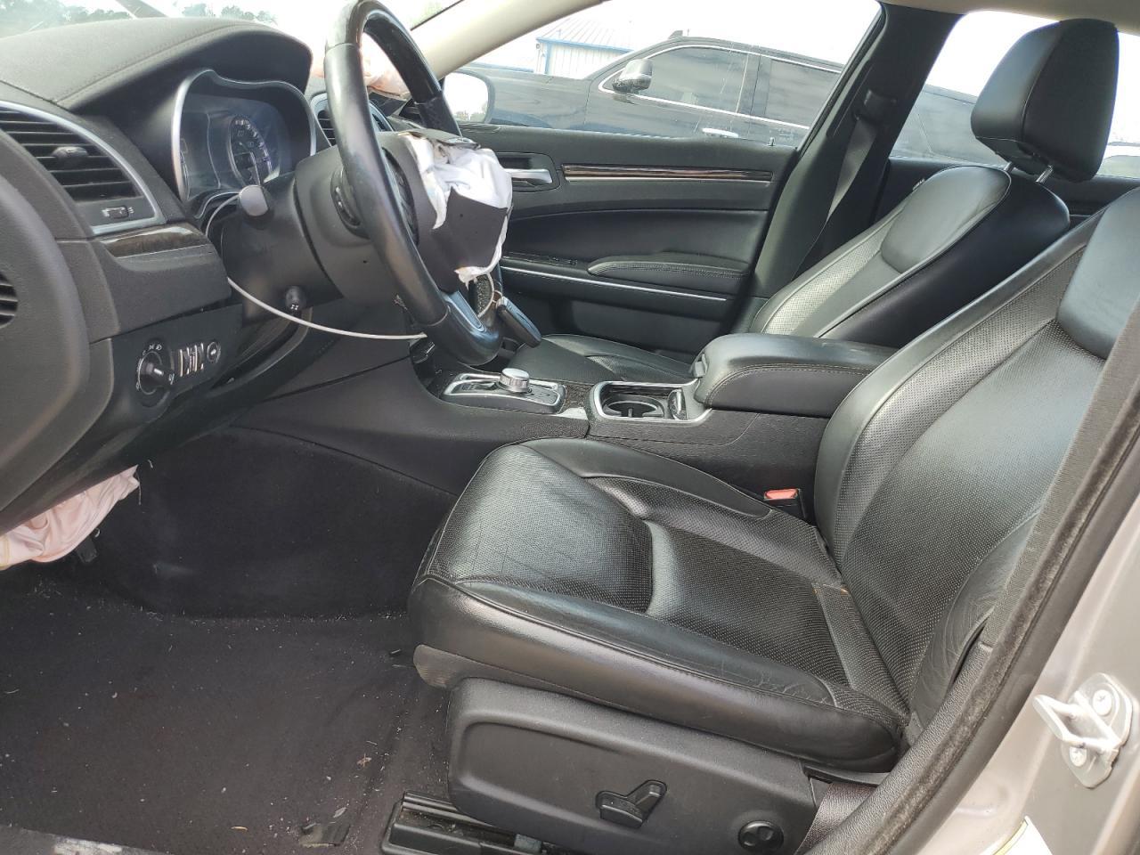 2018 CHRYSLER 300