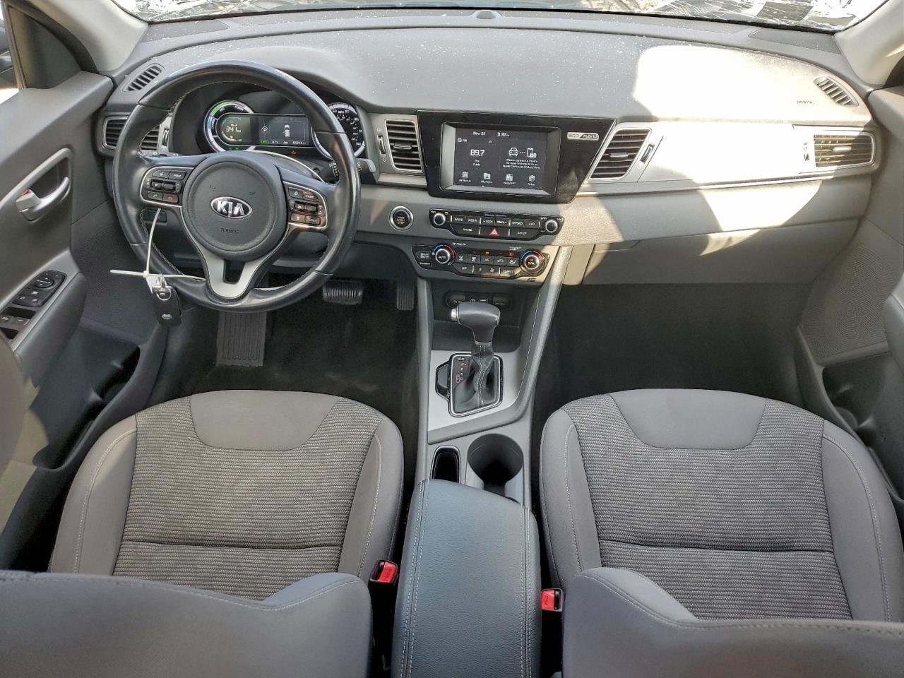 2017 KIA Niro