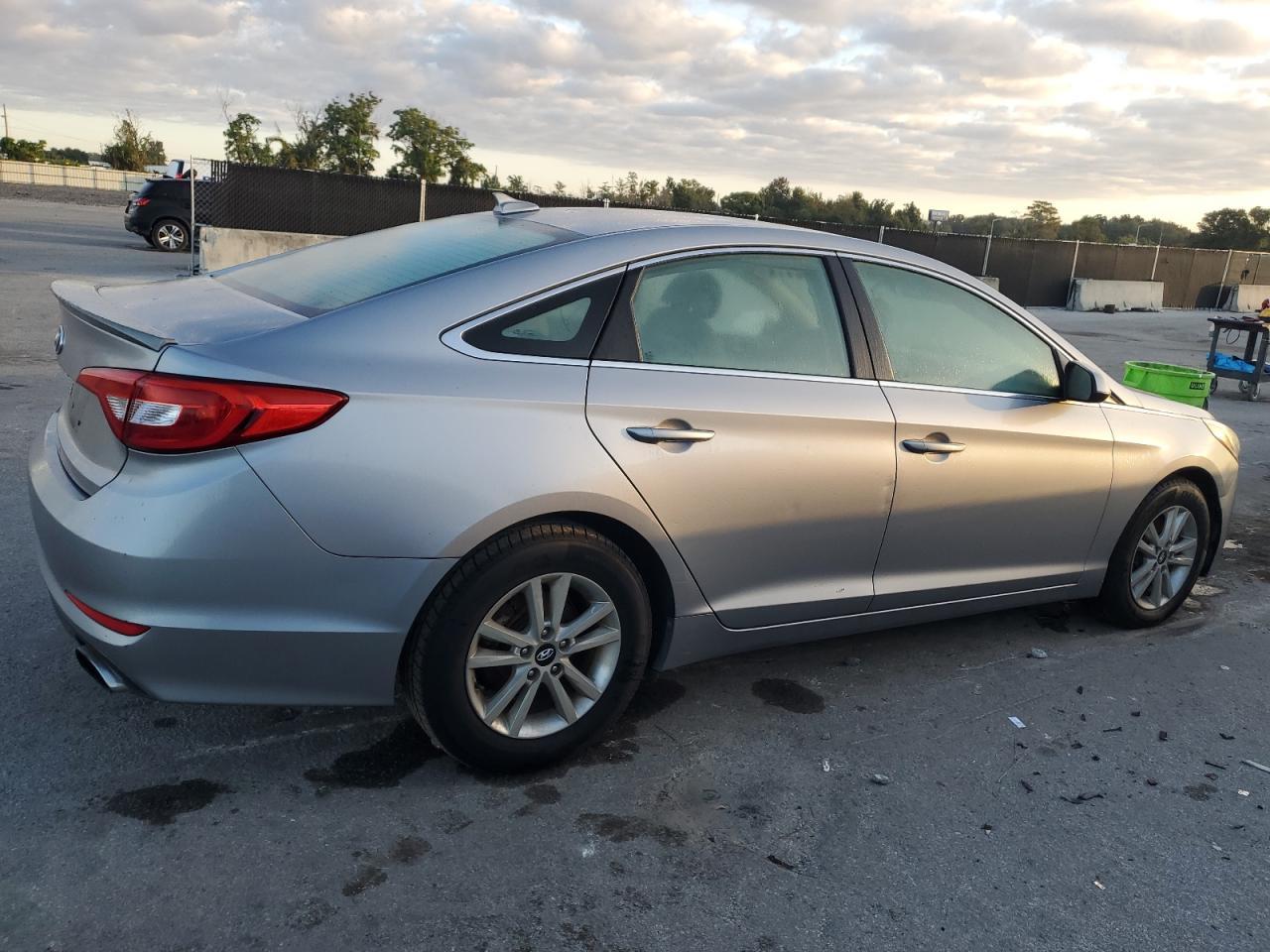 2015 HYUNDAI SONATA