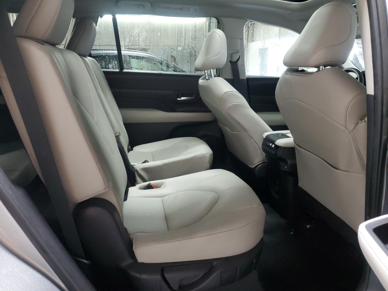 2025 TOYOTA HIGHLANDER