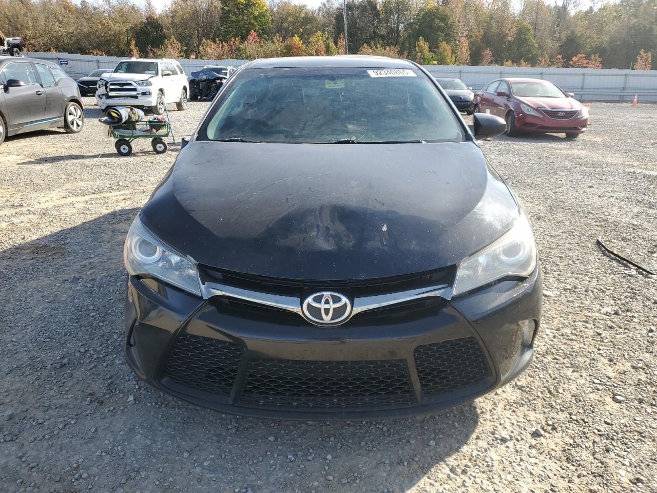 2016 TOYOTA CAMRY