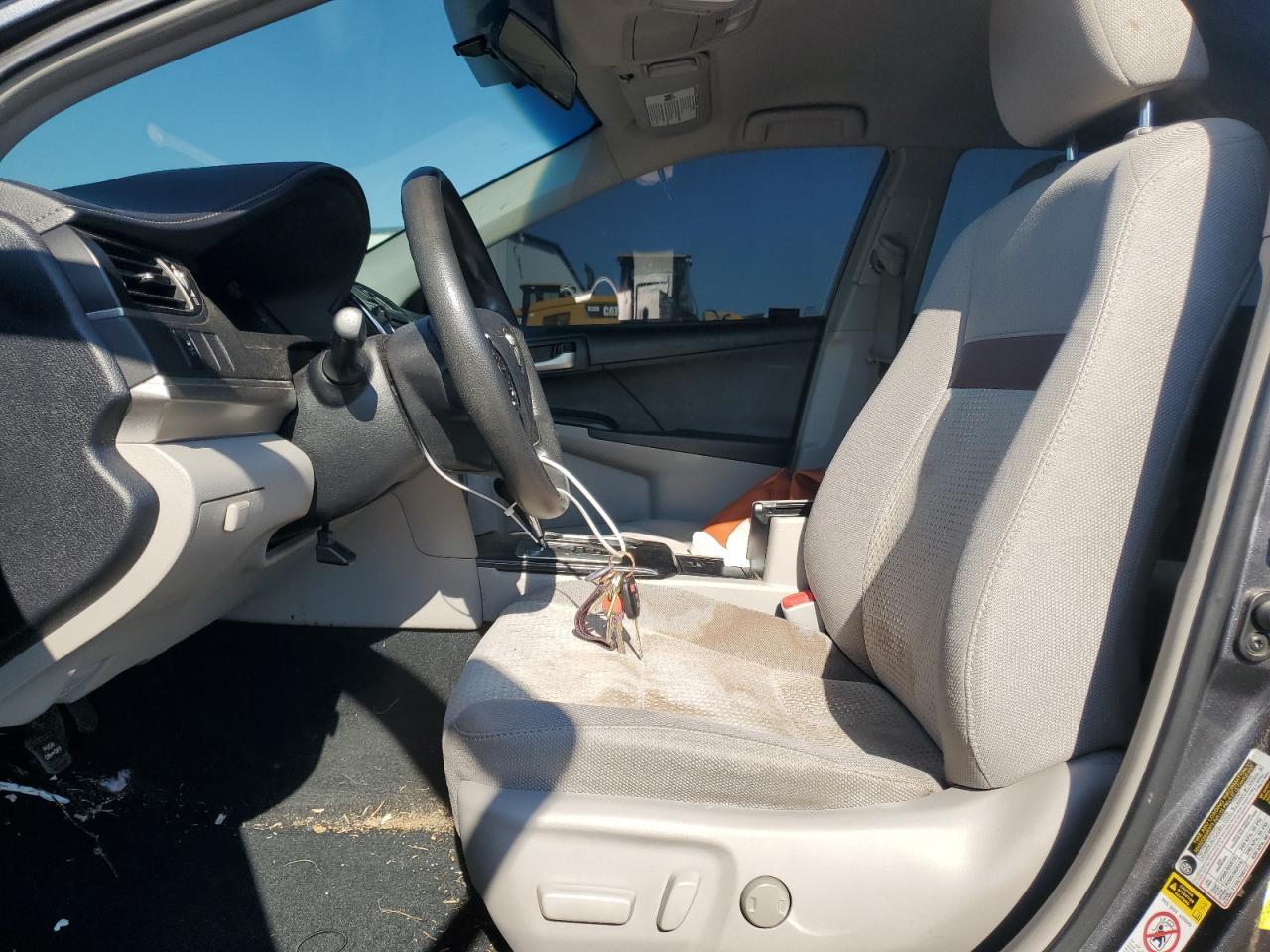 2012 TOYOTA CAMRY