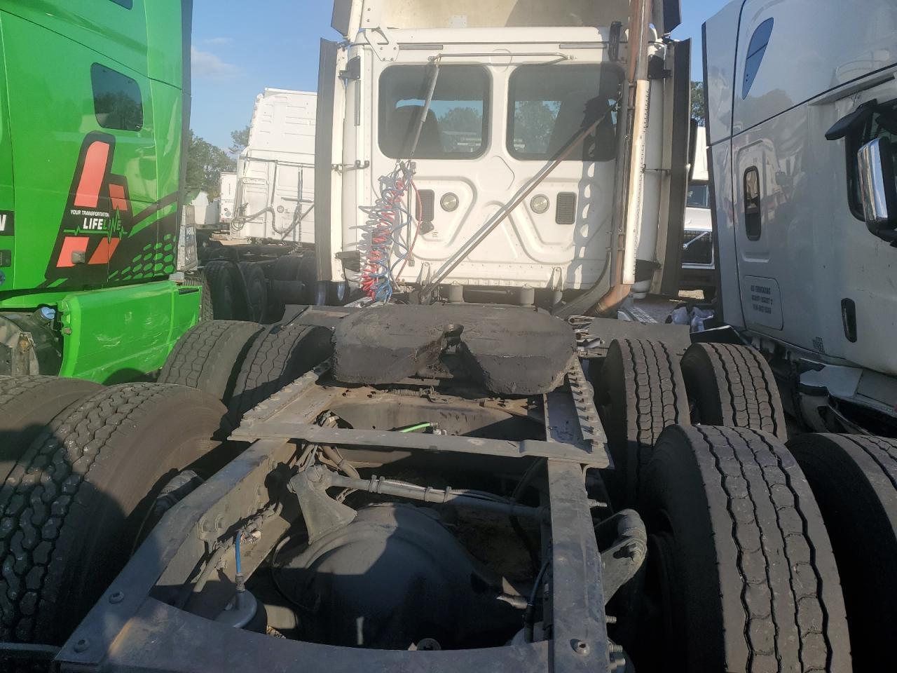 2016 FREIGHTLINER CASCADIA 125
