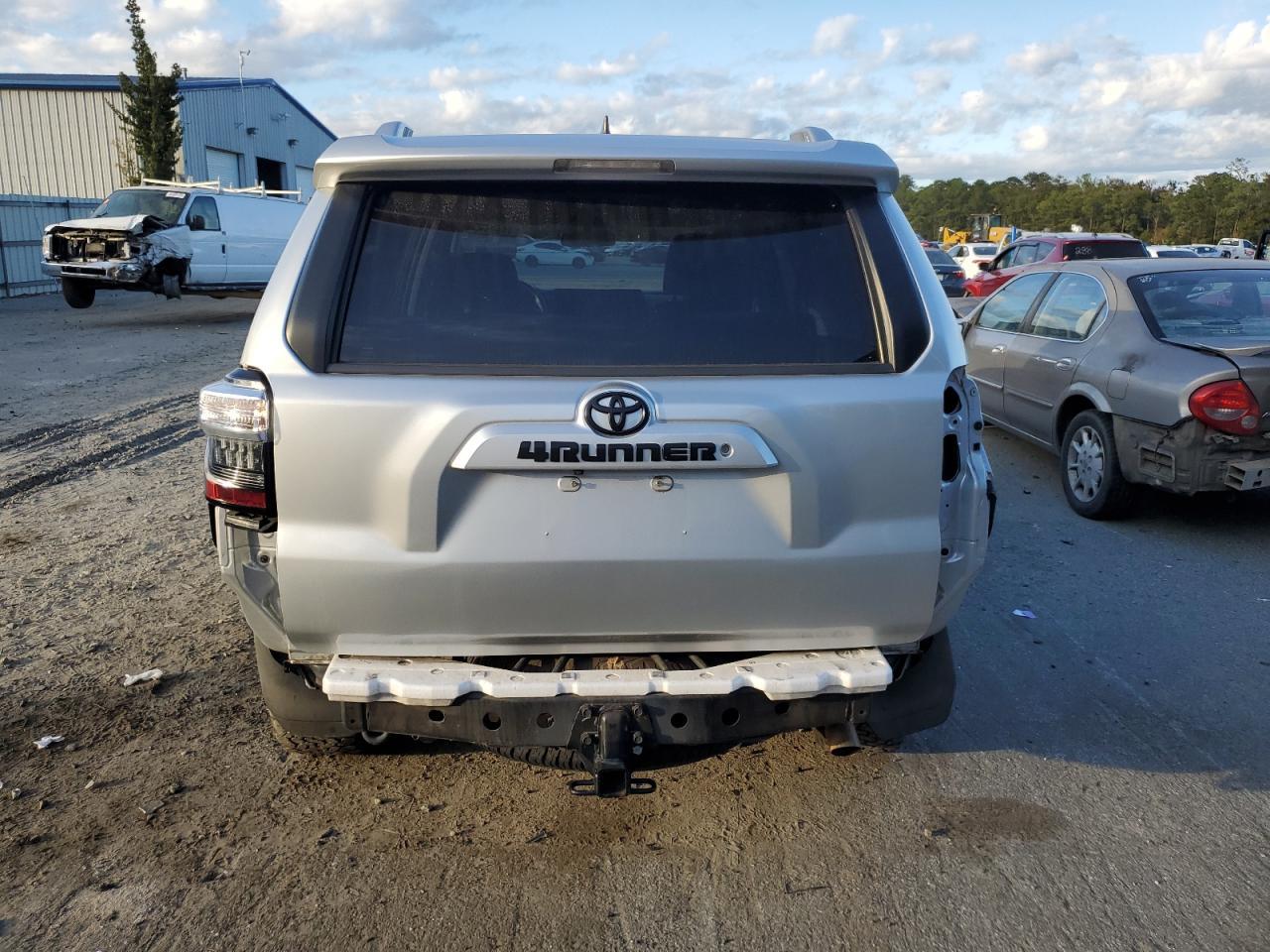 2016 TOYOTA 4Runner