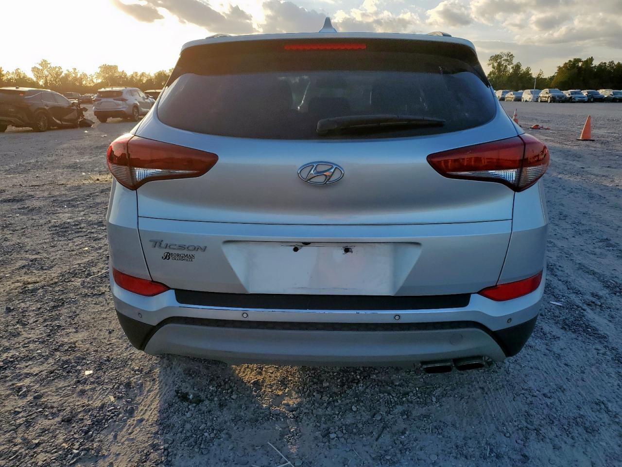 2018 HYUNDAI TUCSON