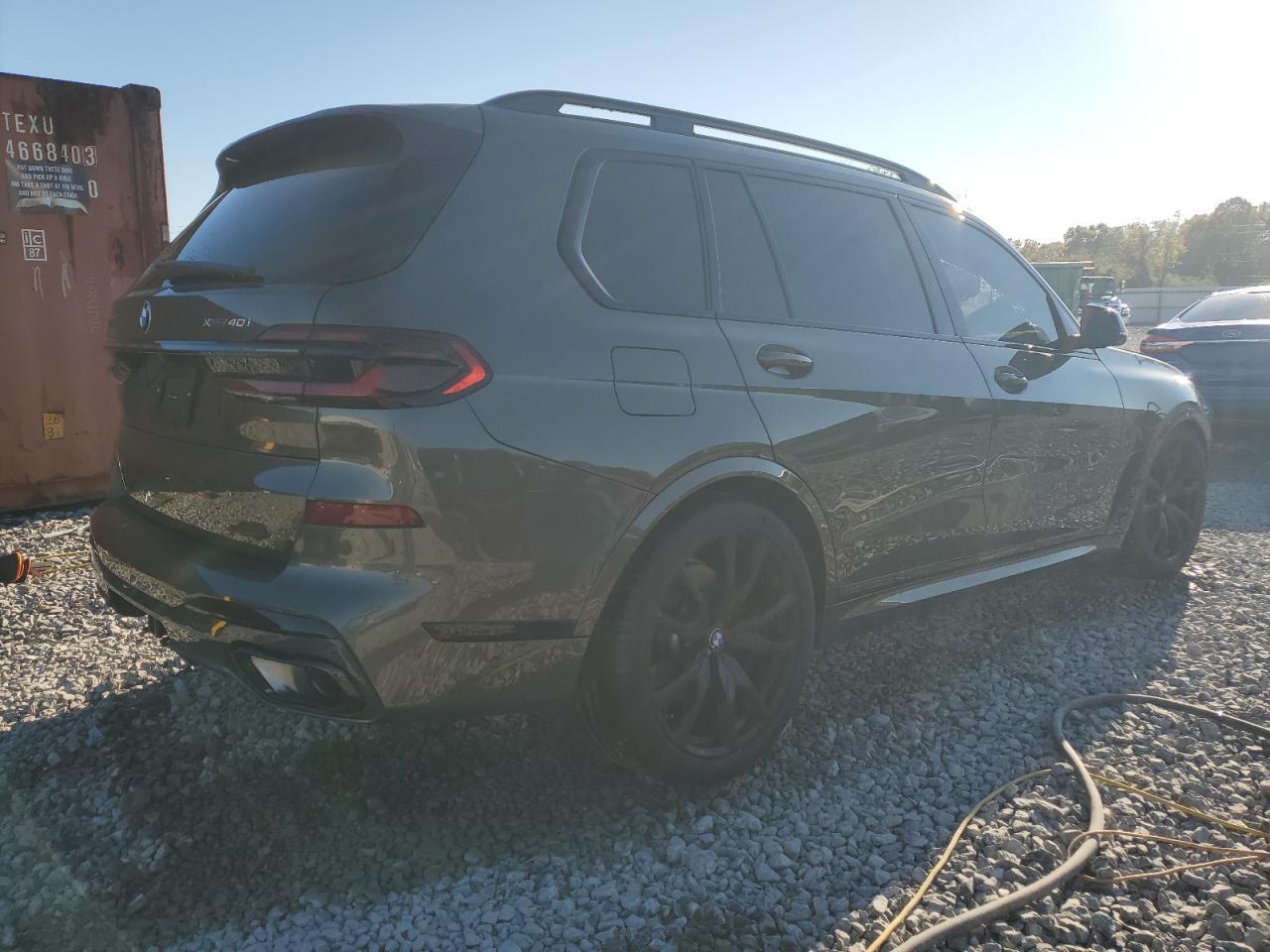 2024 BMW X7