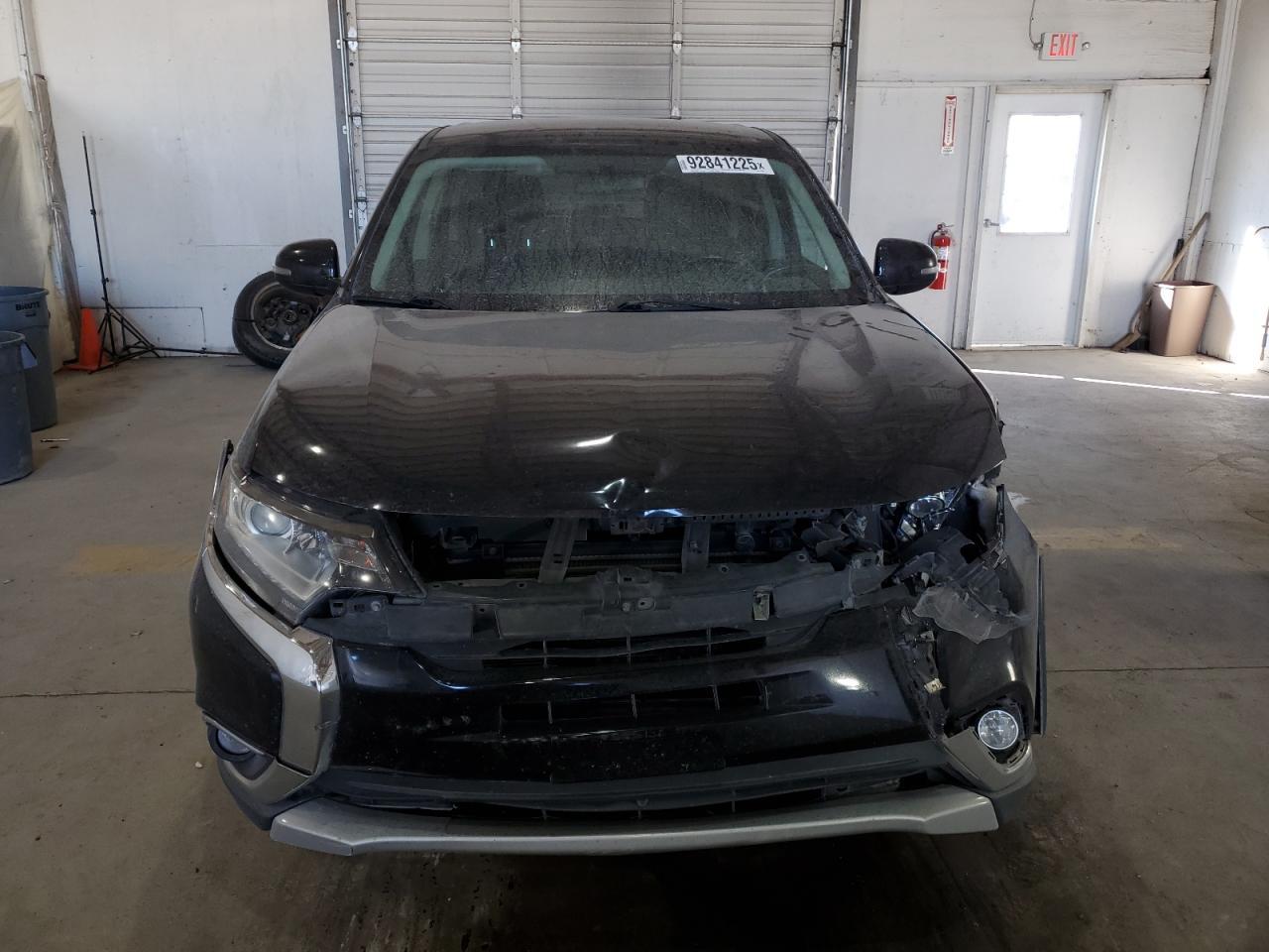 2016 MITSUBISHI outlander