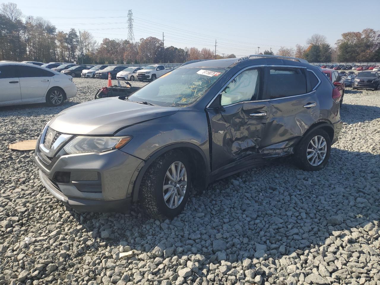 2017 NISSAN ROGUE