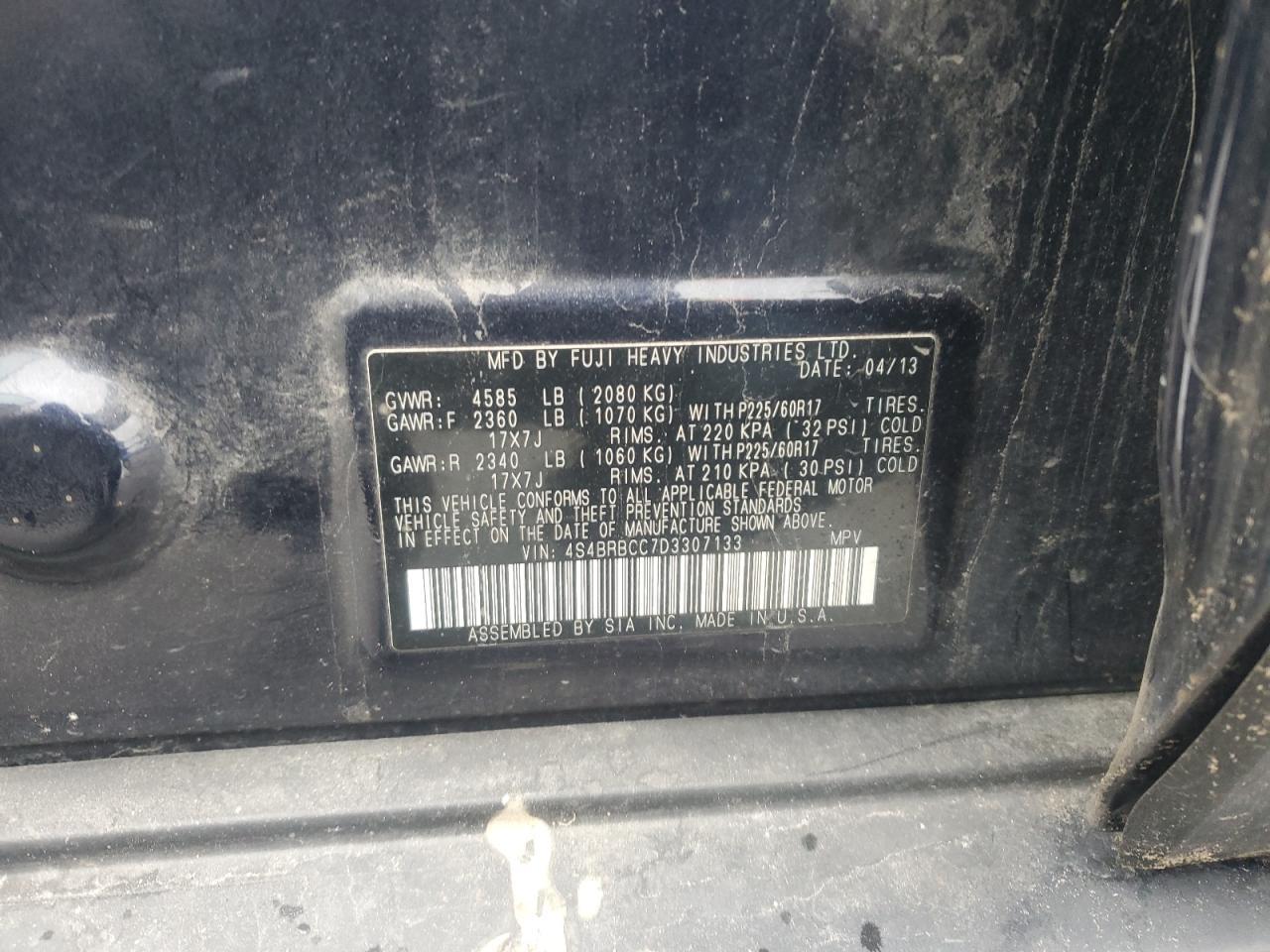 2013 SUBARU Outback