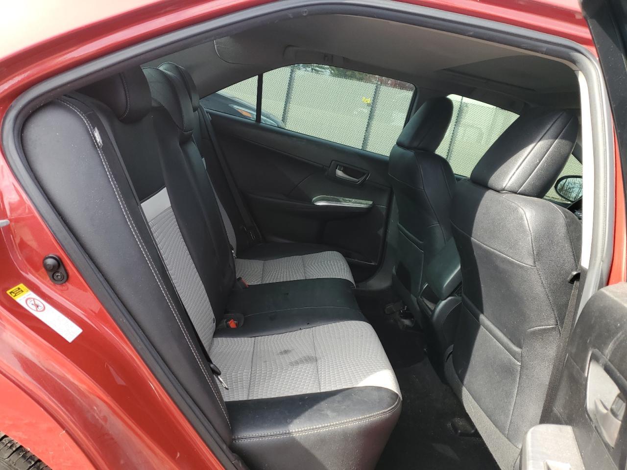 2012 TOYOTA CAMRY