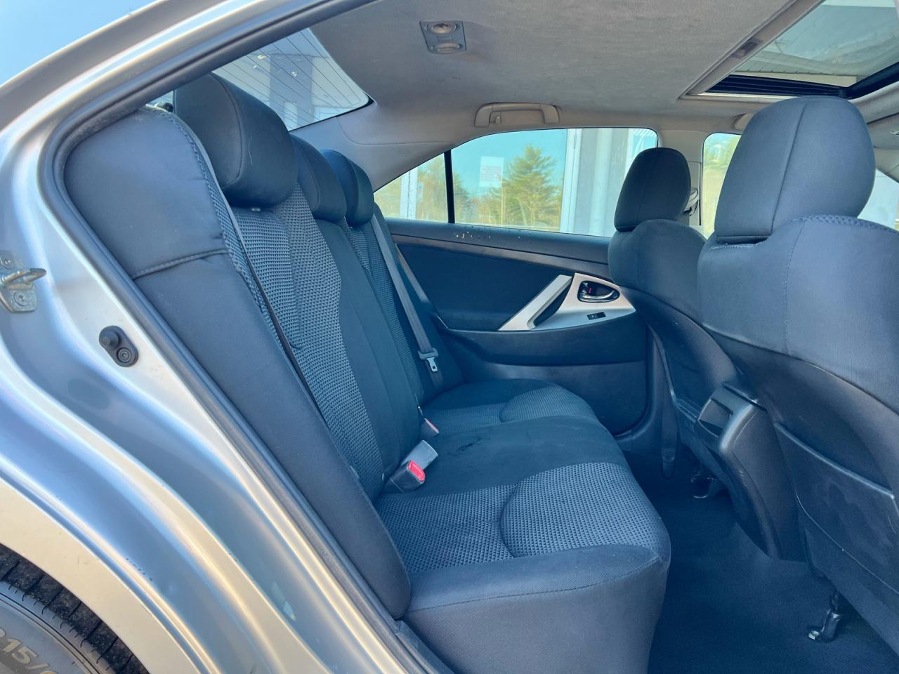 2011 TOYOTA CAMRY