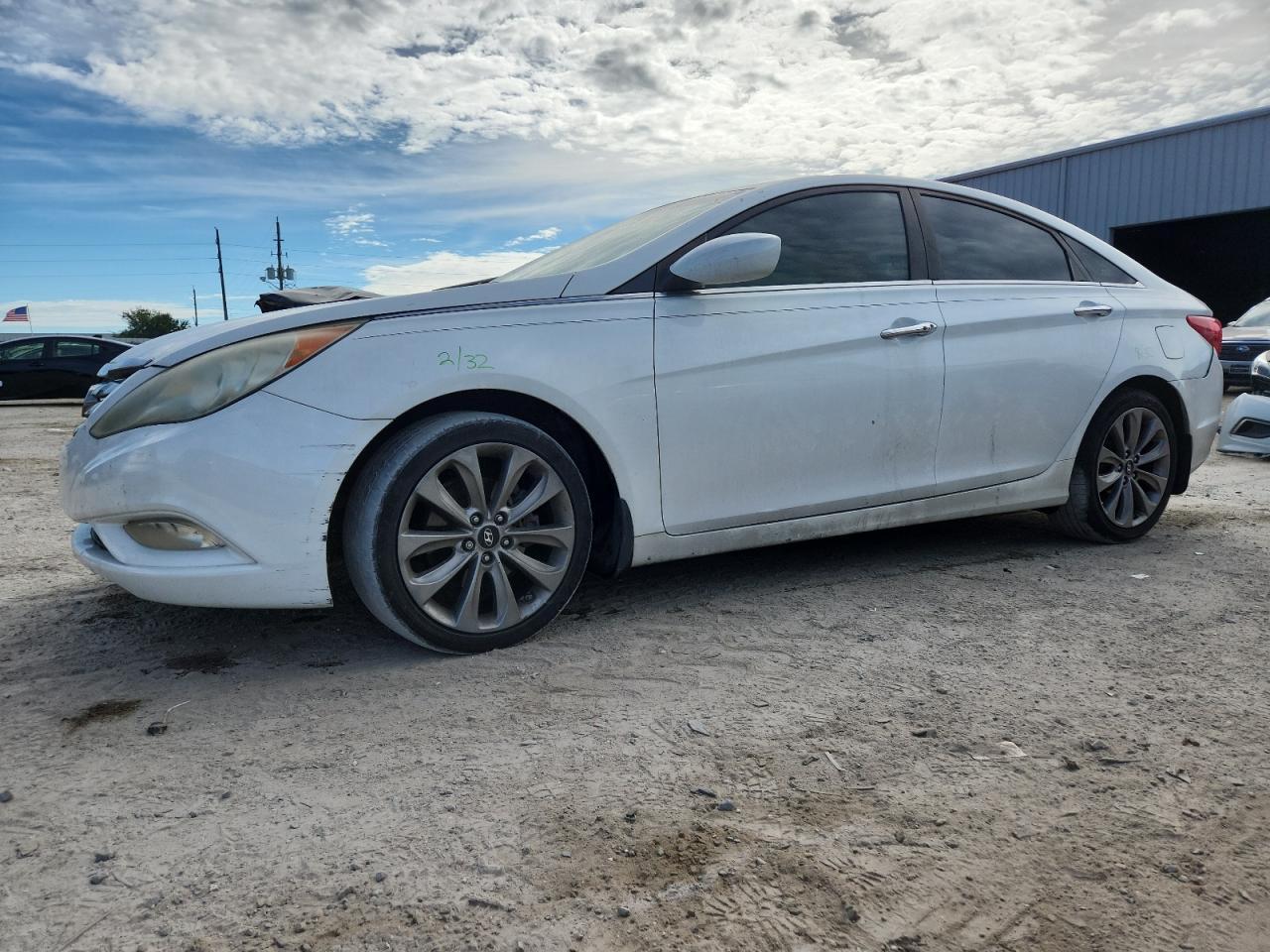 2011 HYUNDAI SONATA