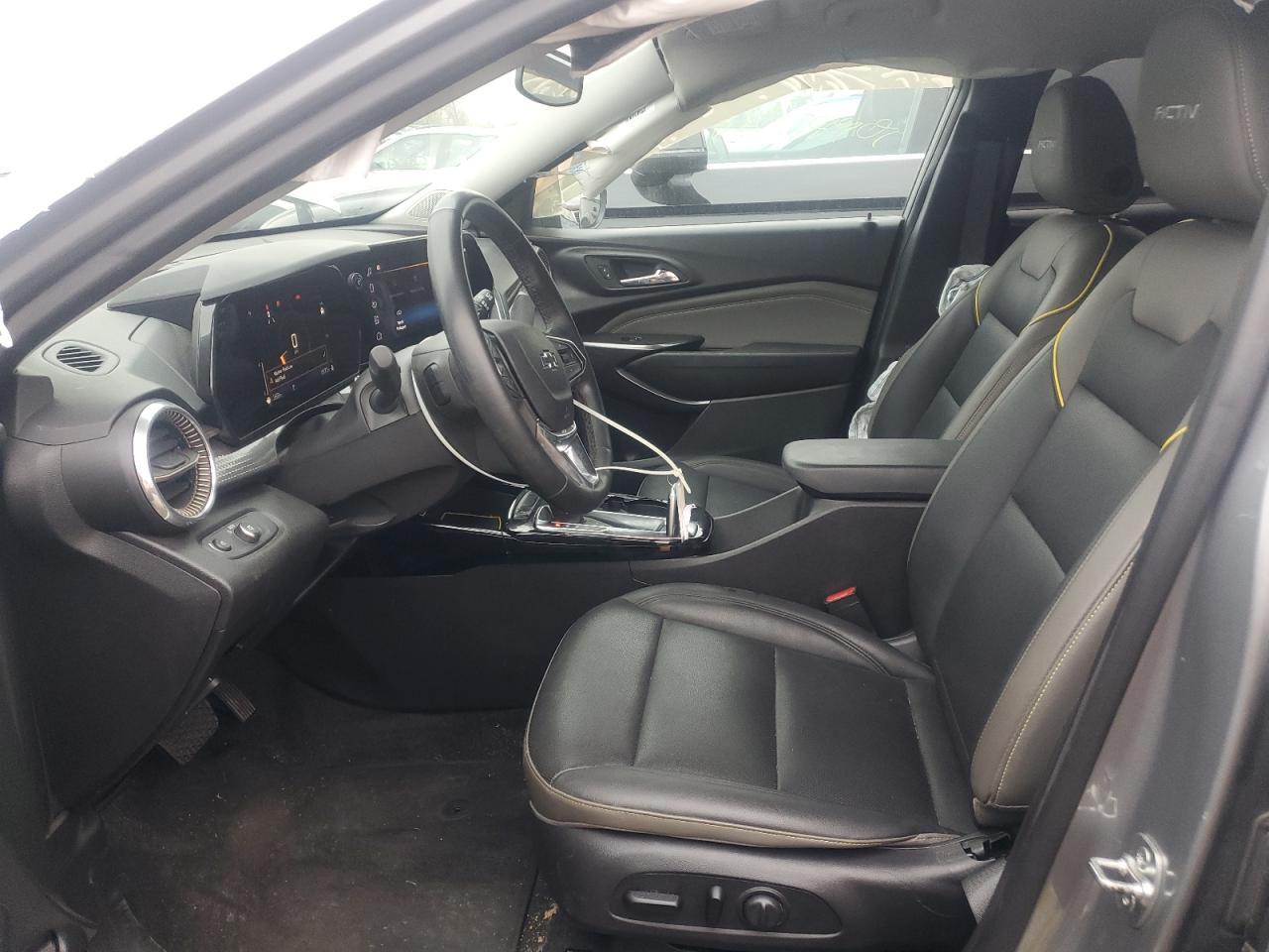 2025 CHEVROLET TRAX