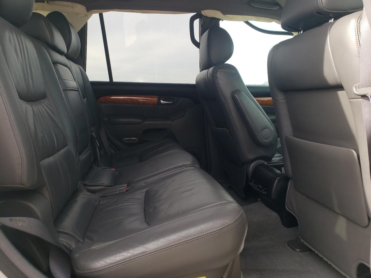 2003 LEXUS Gx 470