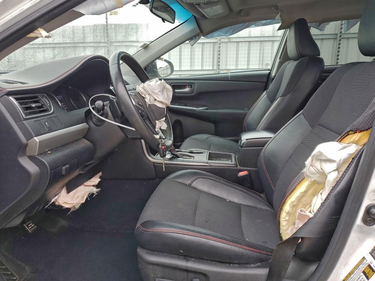 2017 TOYOTA CAMRY