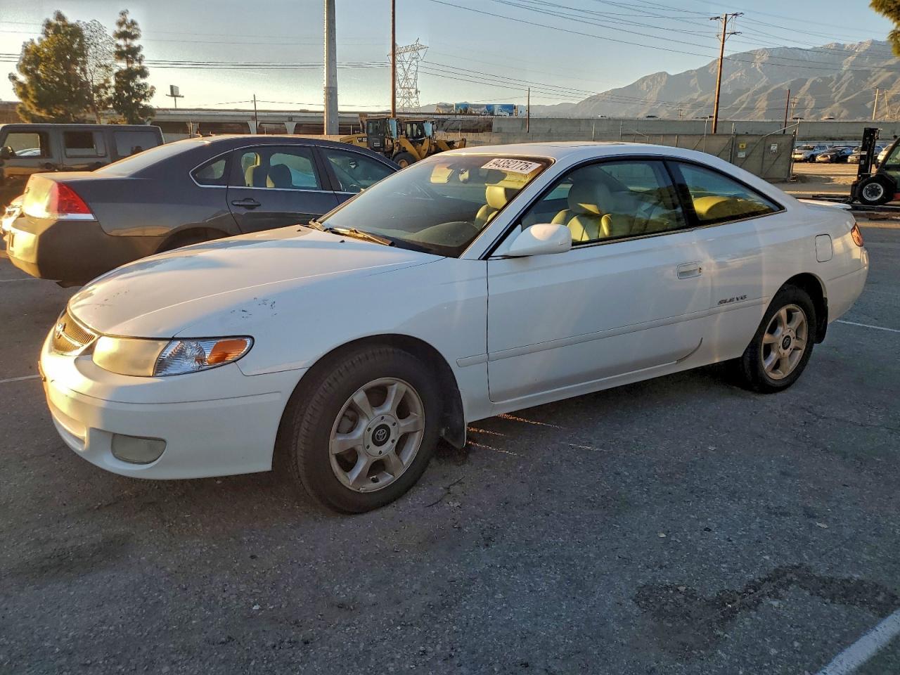 2001 TOYOTA CAMRY