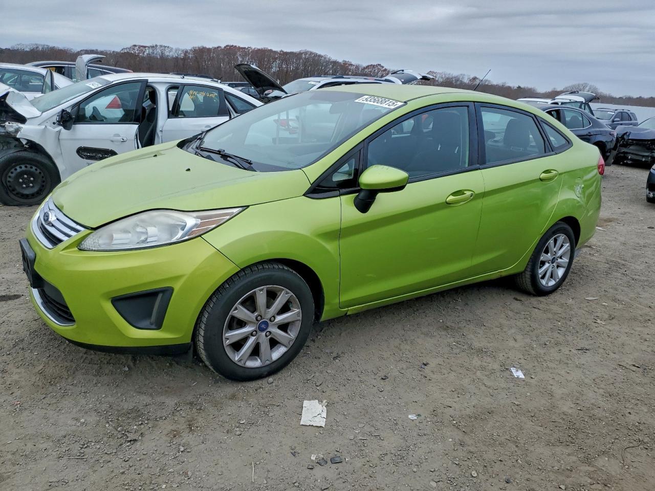 2012 FORD Fiesta