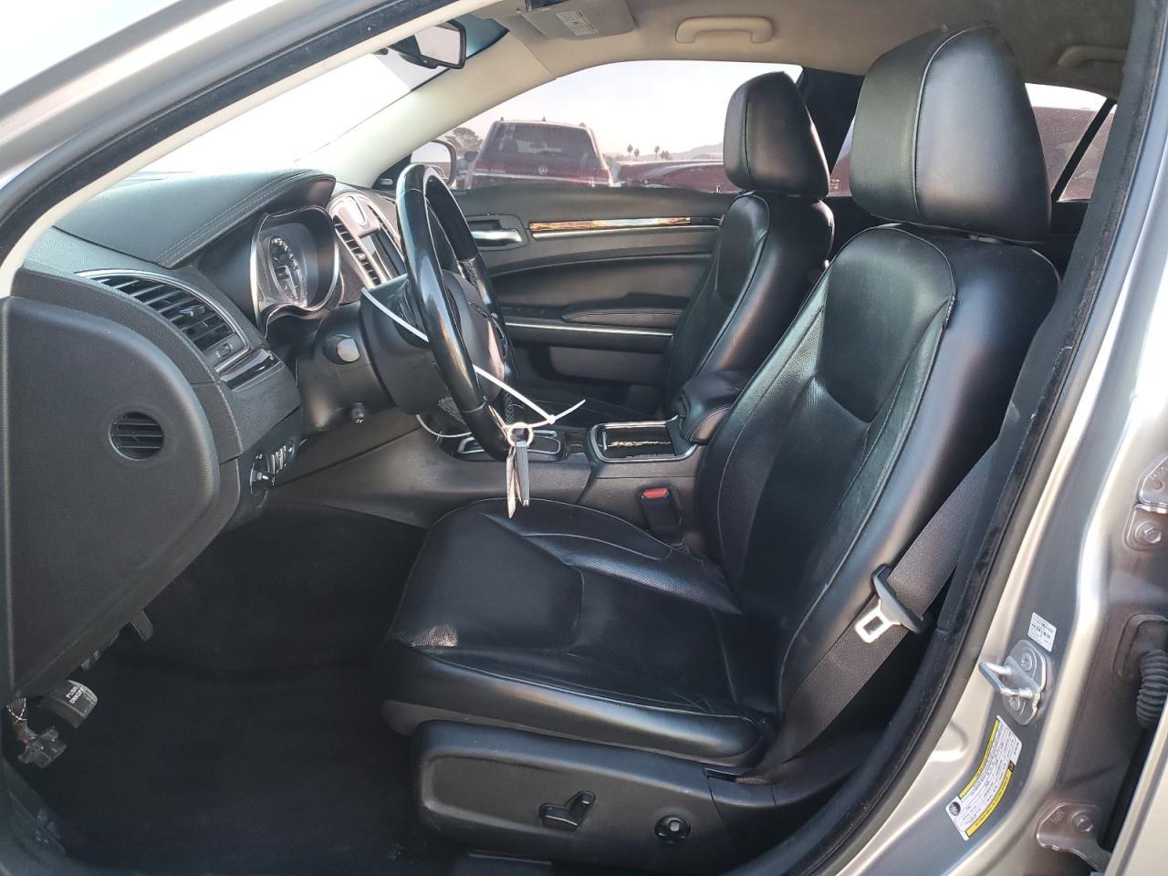 2018 CHRYSLER 300