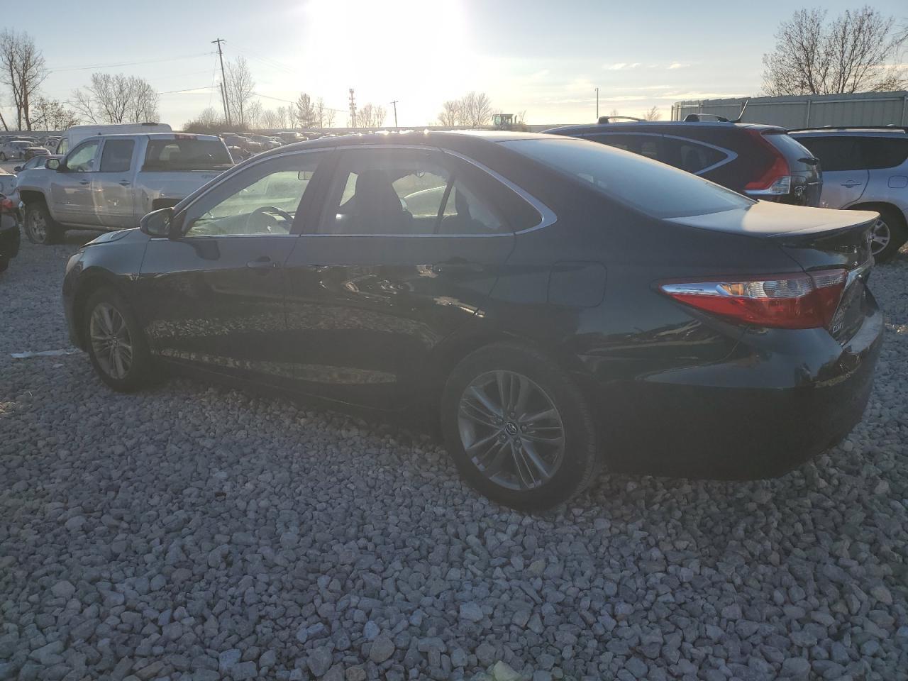 2015 TOYOTA CAMRY