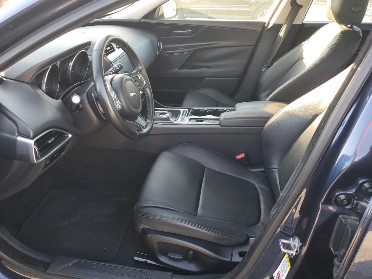 2017 JAGUAR XE