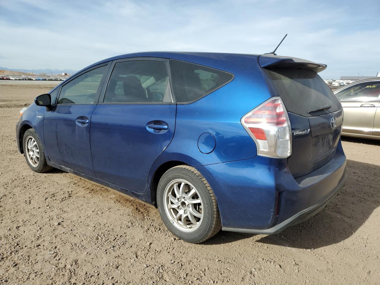 2015 TOYOTA PRIUS V