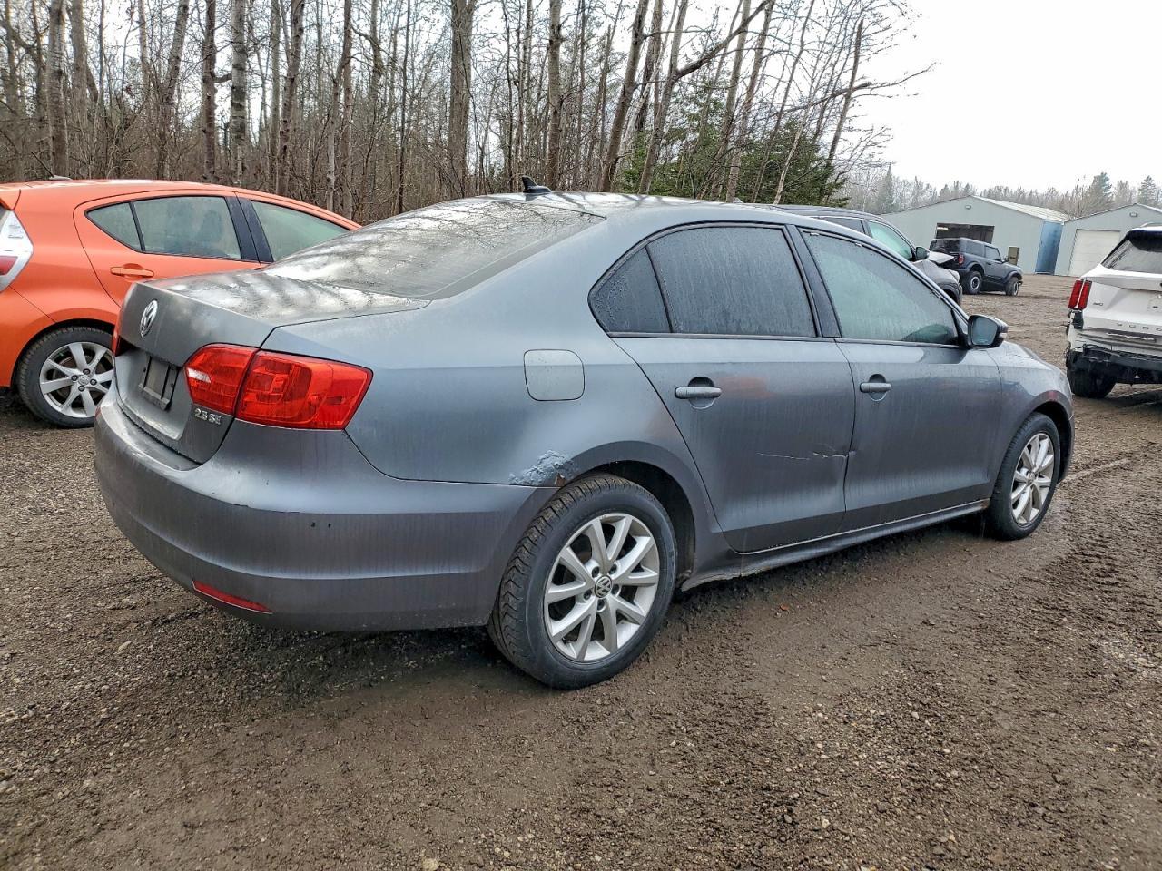 2012 VOLKSWAGEN JETTA