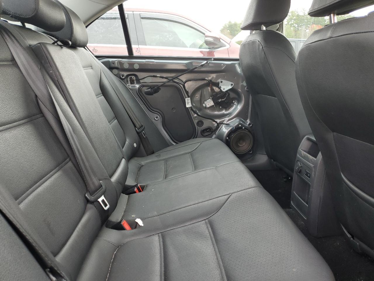 2012 VOLKSWAGEN JETTA