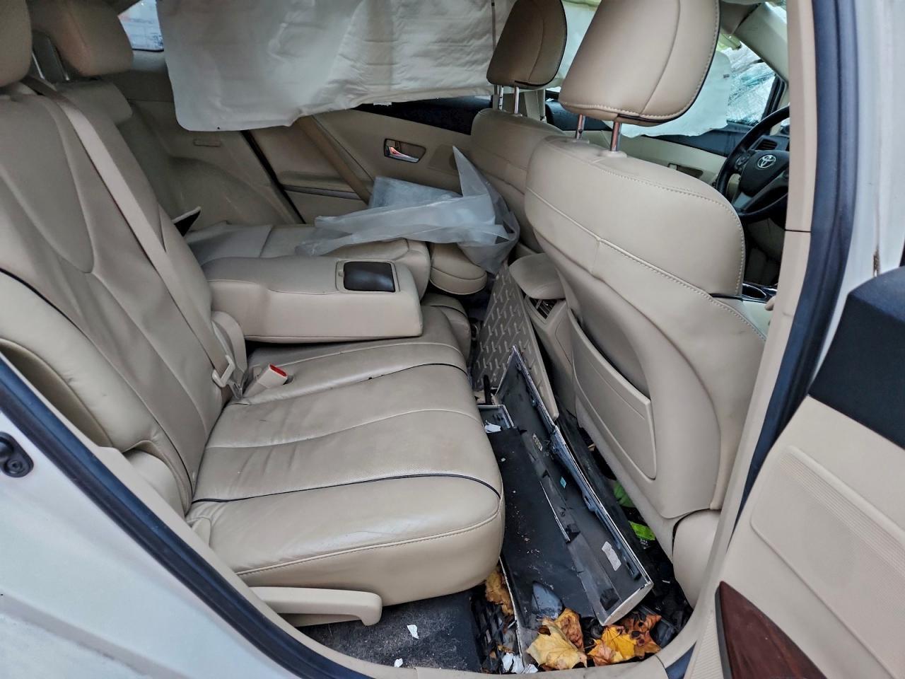 2015 TOYOTA VENZA