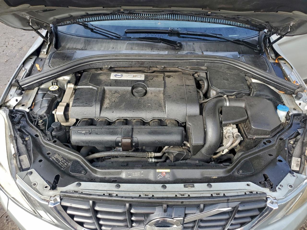 2012 VOLVO XC60