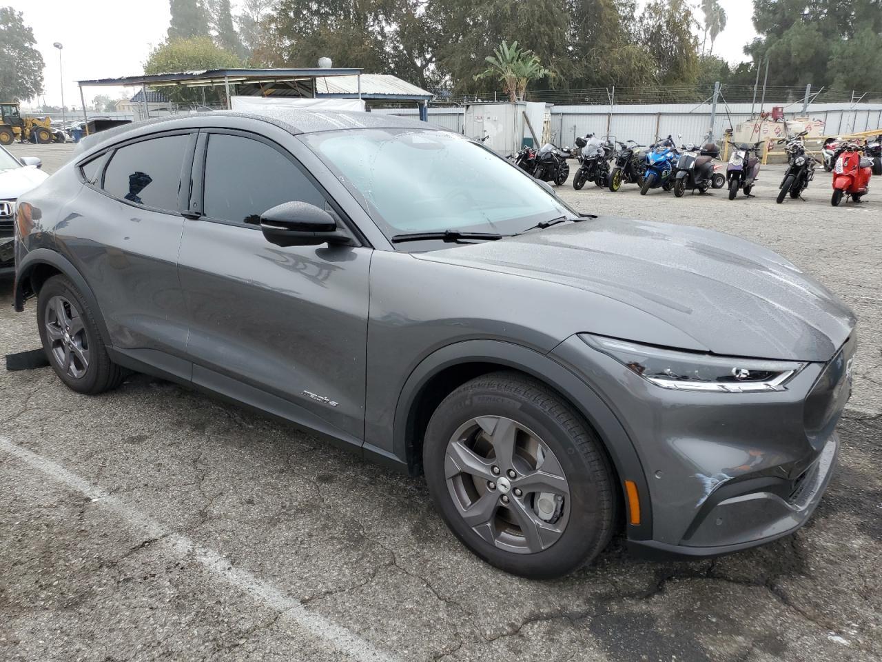 2023 FORD Mustang Mach-E