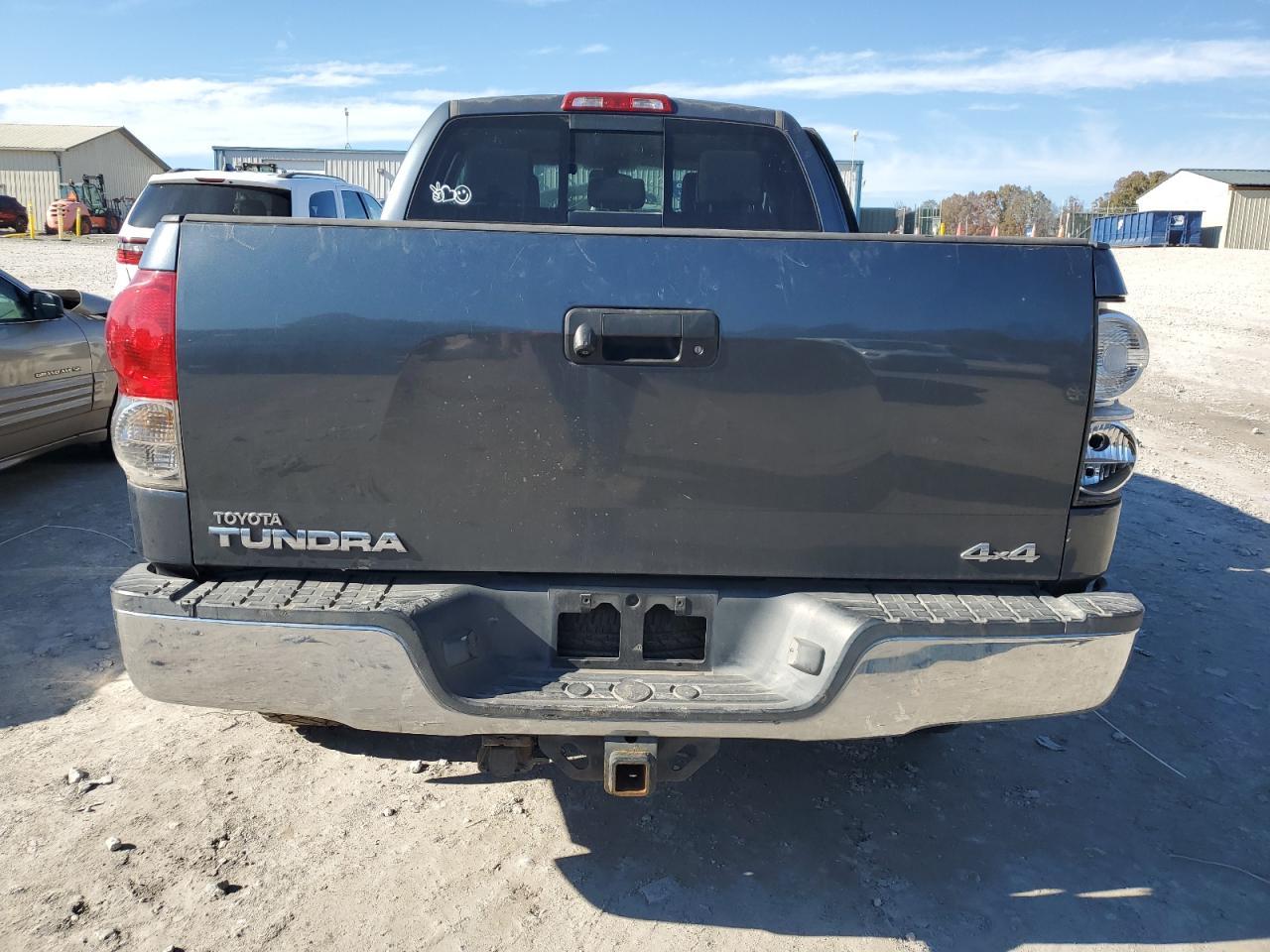 2008 TOYOTA TUNDRA