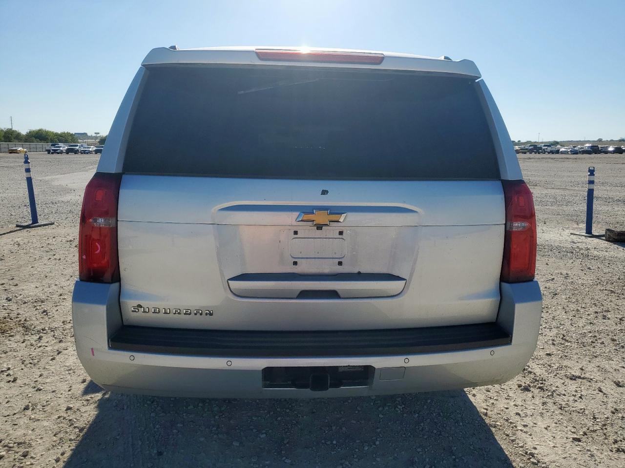 2017 CHEVROLET Suburban