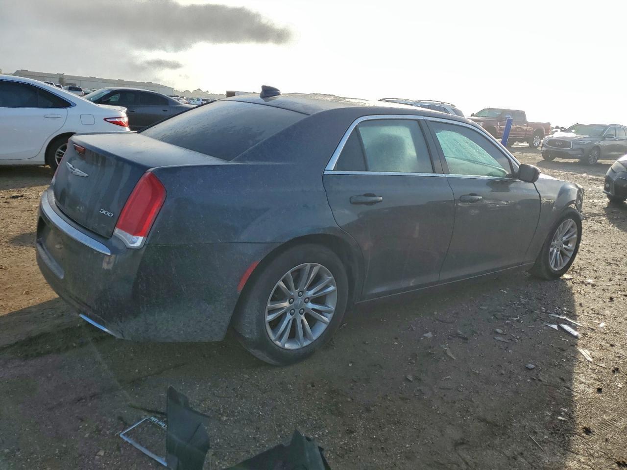 2018 CHRYSLER 300