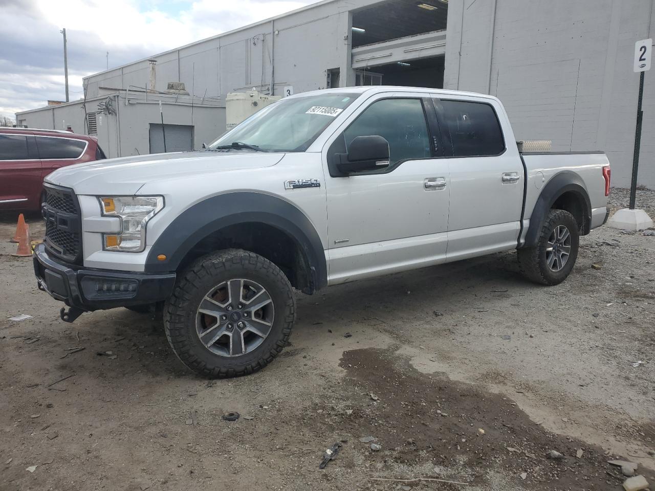 2015 FORD F-150