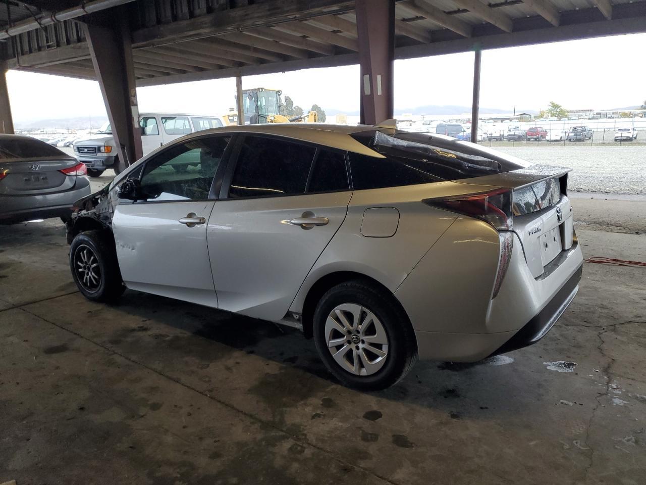 2017 TOYOTA PRIUS